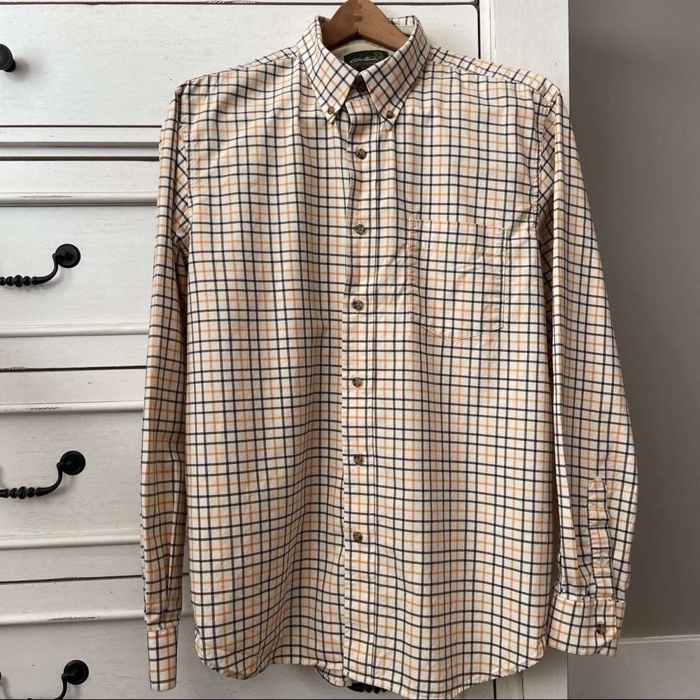 Eddie Bauer Plaid Long Sleeve Button Down Shirt. Size Large. EUC